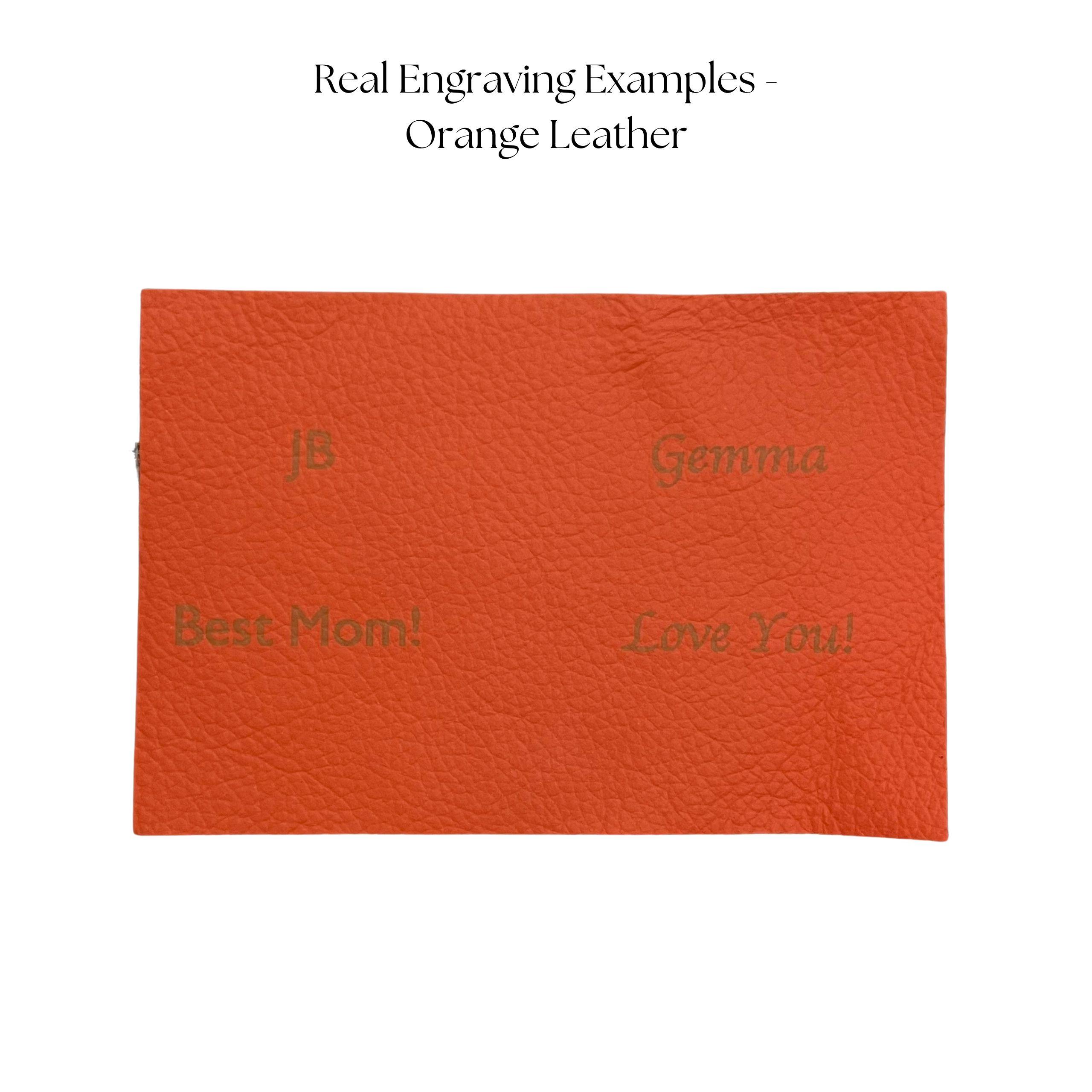#Color_orange, navy & cream