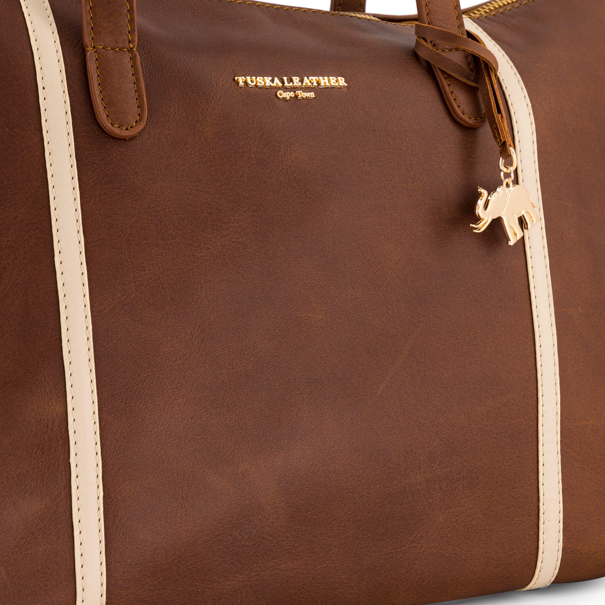 #color_brown & cream